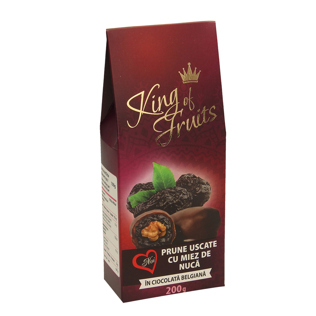 Gedroogde pruimen met walnoten, omhuld door chocolade