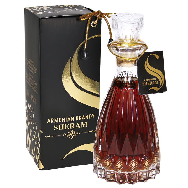 Armeense brandy "SHERAM" 10 jaar 40% vol. in geschenkdoos