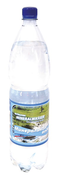 Natuurlijk mineraalwater met koolzuur toegevoegd