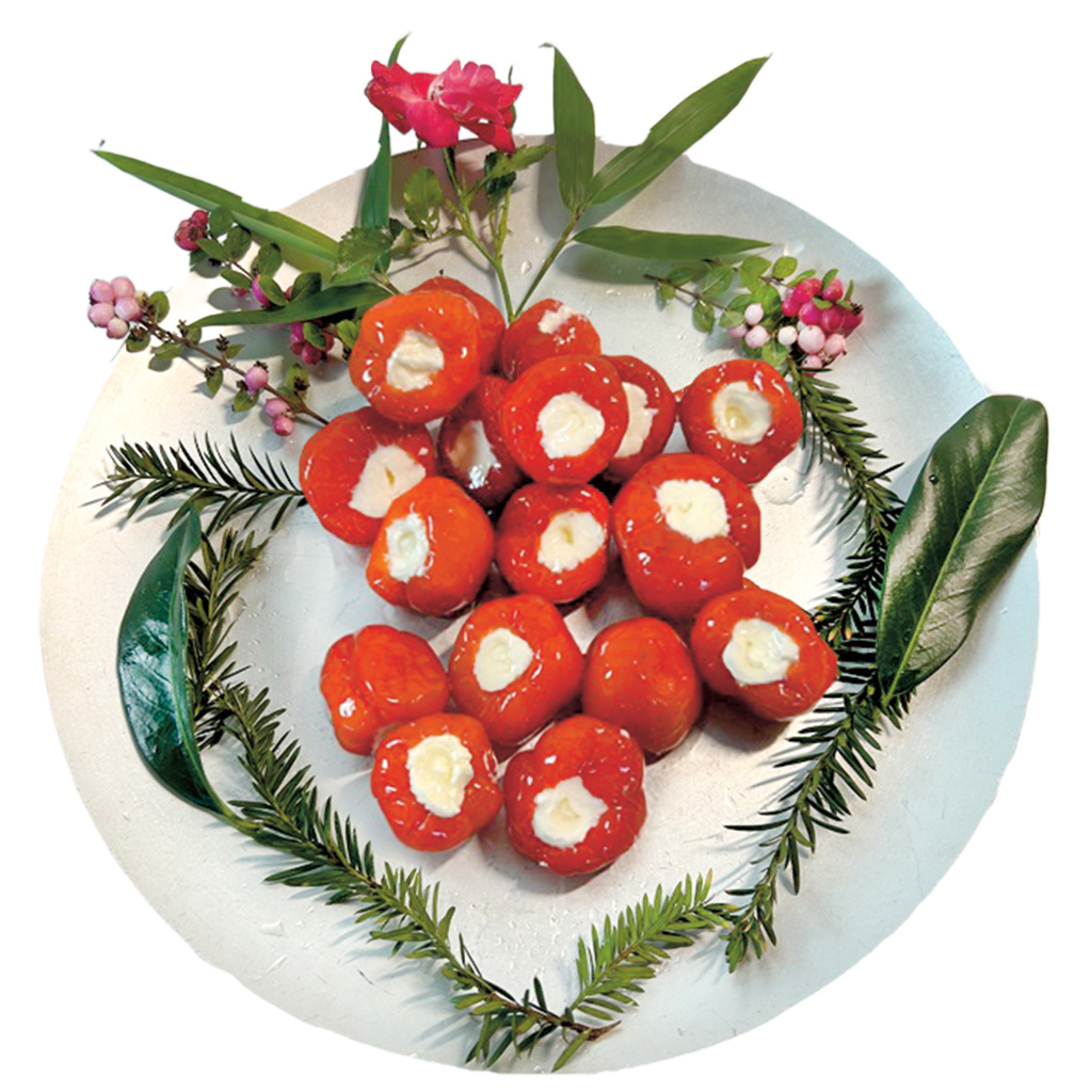Перец черри, фаршированный сливочным сыром