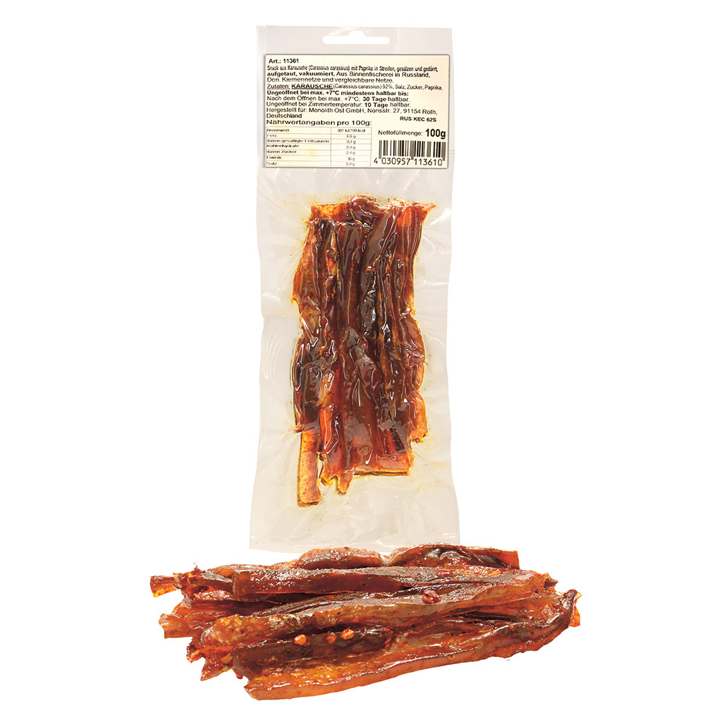 Закуска из карася (Carassius carassius) с паприкой