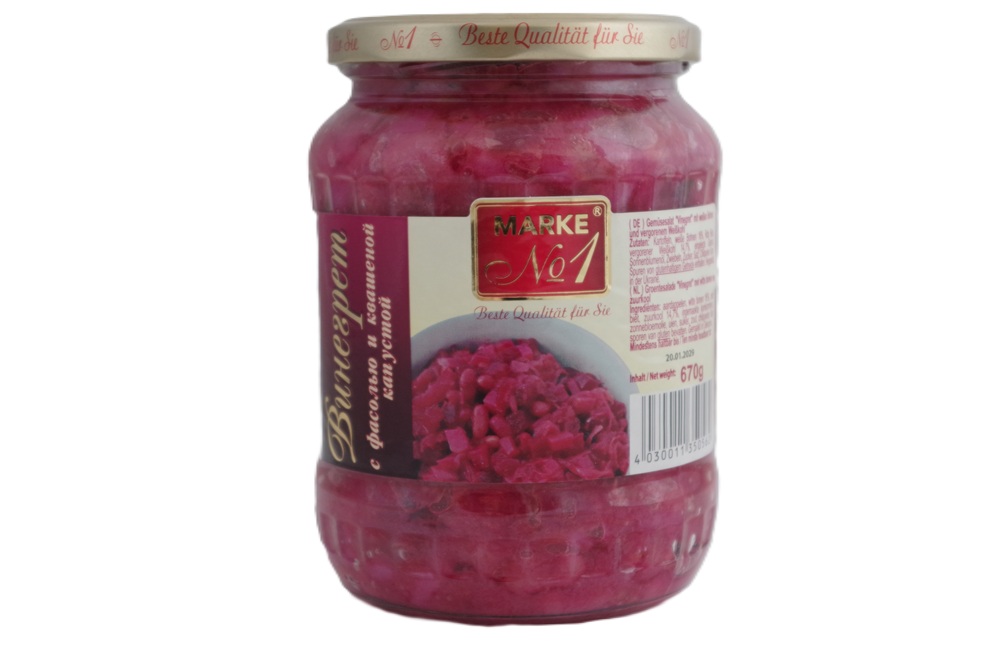 Groentesalade "Vinegret" met witte bonen en gefermenteerde w