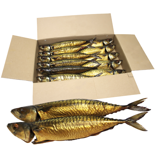 Makreel (Scomber scombrus) met kop, uitgenomen, heet gerookt