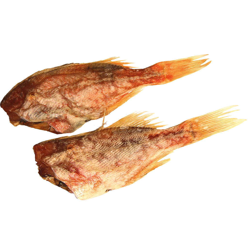 Roodbaars (Sebastes mentella) zonder kop, gedroogd en gezout