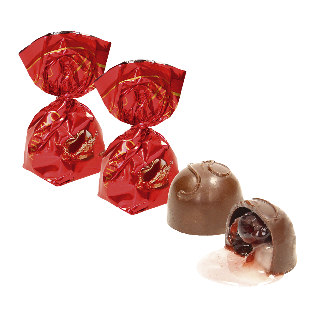 Cherries in liqueur Шоколадные конфеты с вишней в алкоголе.