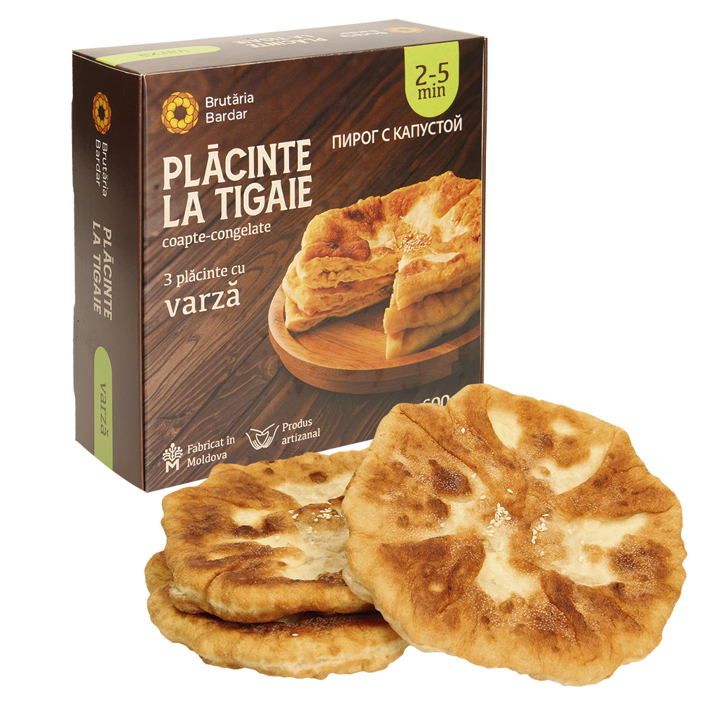 Gistdeeg met 39% witte koolvulling, met sesam bestrooid, gef