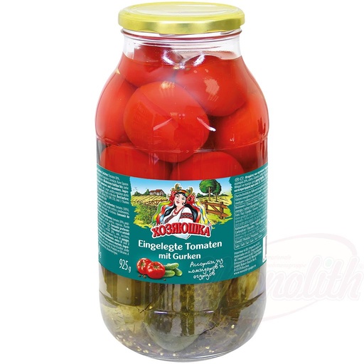 Hosyaushka ingelegde augurken en tomaten
