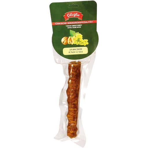 Turkse druivenmelasse bereiding met walnoten vulling