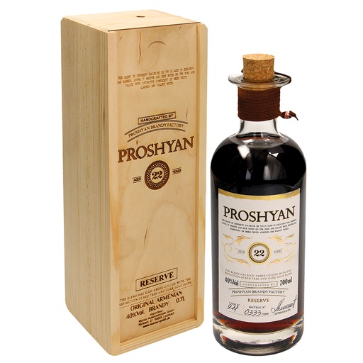 Armeense Brandy PROSHYAN RESERVE in houten kist 22 jaar 40 %