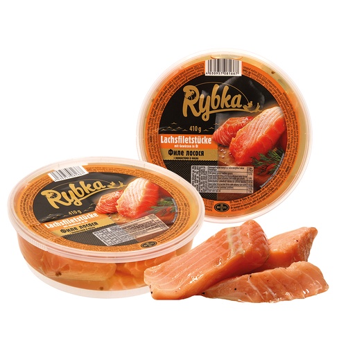 Zalmfiletstukjes gezouten en gekruid, in olie