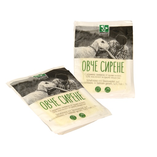 Schapenkaas met zure melk op basis van koemelk, gerijpt in z