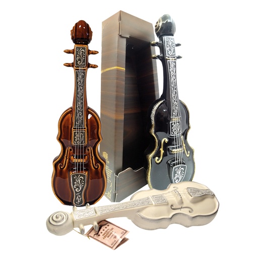 Армянский коньяк СКРИПКА керамика 40 % алк., в подарочной ко