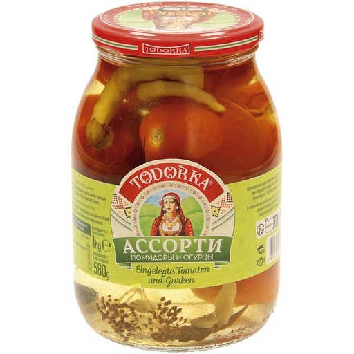 Ingelegde tomaten en komkommers