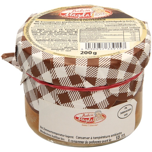 Product van gezouten, middelgrof gesneden varkensvlees in ge